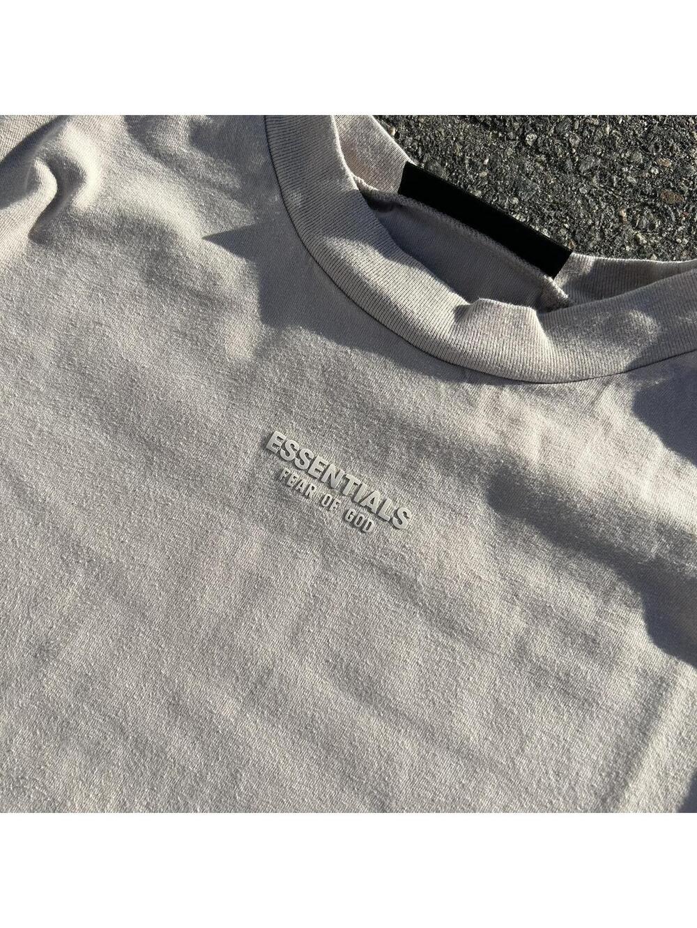 Essentials cream tee - Picture 2 of 4